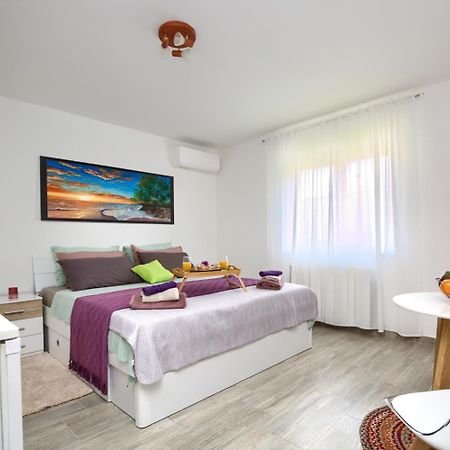 Kety Premantura Apartment Exterior photo